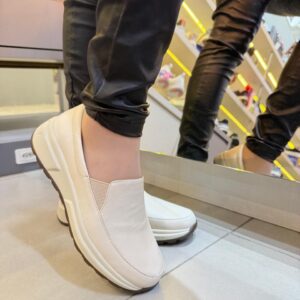 Sapato Antistress em Couro