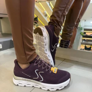 Tênis Feminino Skechers Glide-Step Caminhada