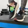 Tênis Feminino Skechers Max Cushioning Endeavour para Corrida Preto
