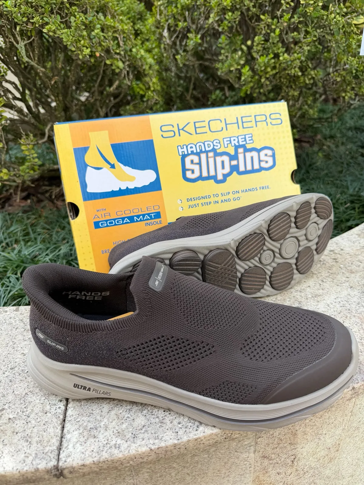 Tênis Masculino Skechers Go Walk 8 Slip-ins Marrom