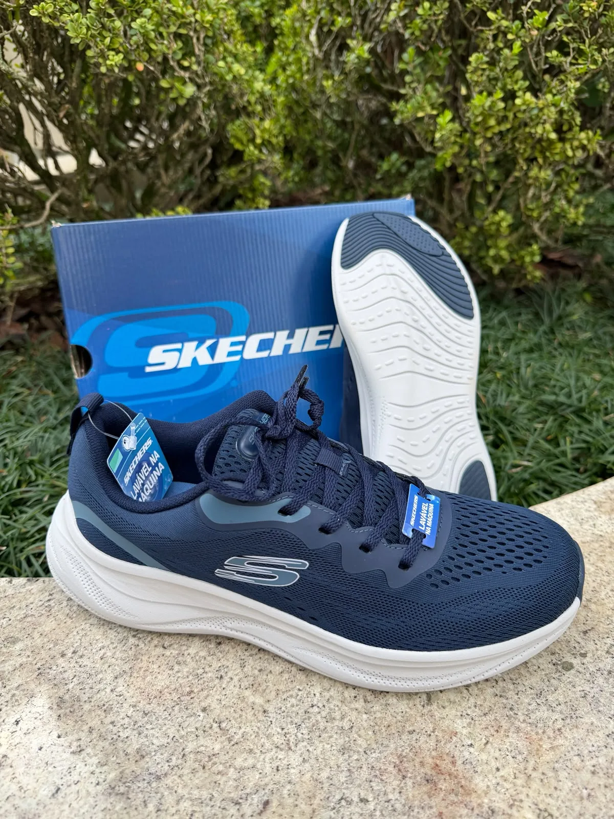 Tênis Masculino Skechers para Caminhada Azul Marinho