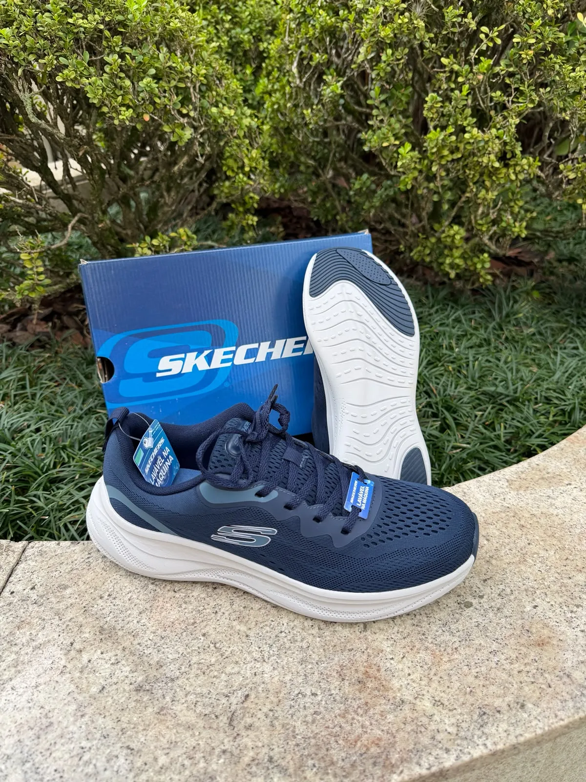 Tênis Masculino Skechers para Caminhada Azul Marinho