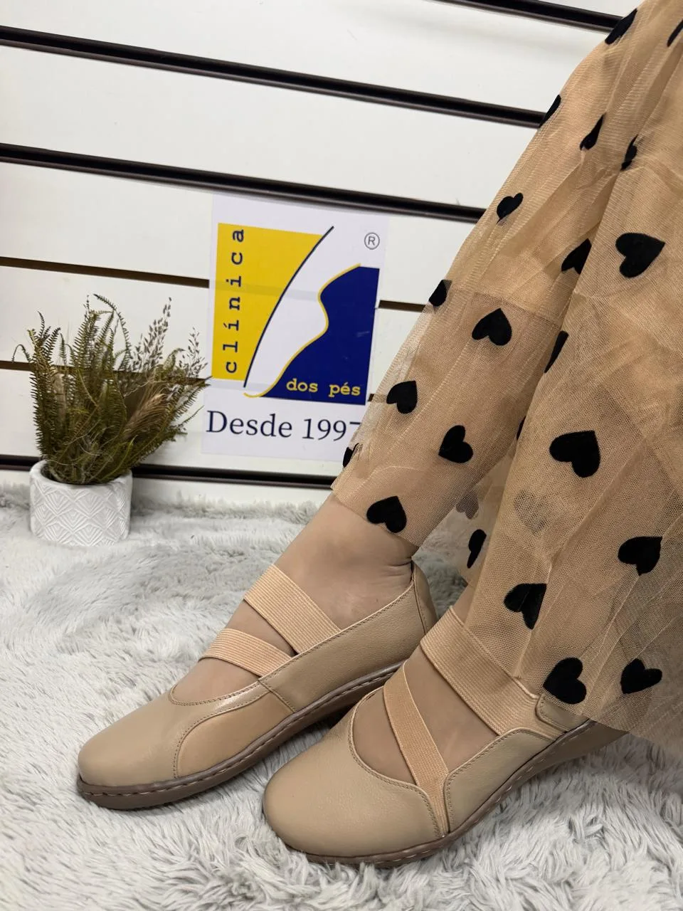 Sapatilha Feminina Antistress para Joanete em Couro e Lycra Opananken