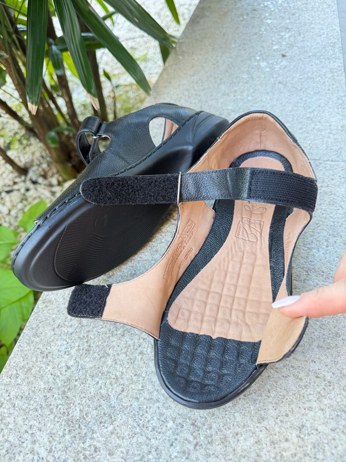 Sandália Feminina Antistress com Velcro para Pés Inchados Opananken