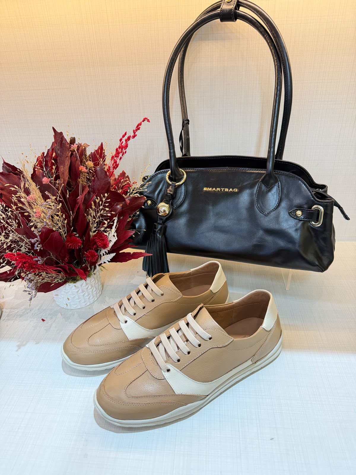Sapatênis Feminino Casual Antistress em Couro Opananken