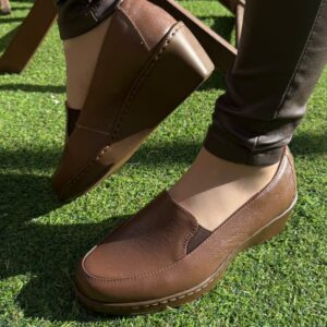 Sapato Feminino Anabela em Couro Antistress